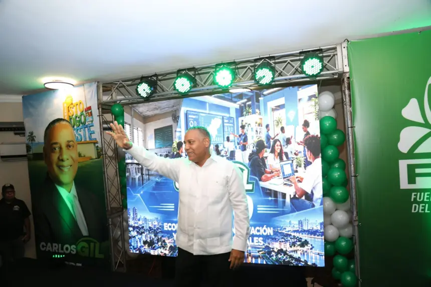 Carlos José Gil lanza candidatura a la Alcaldía de Santo Domingo Este 2028