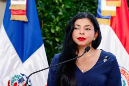 Yeni Berenice impulsa cooperación regional contra el crimen organizado