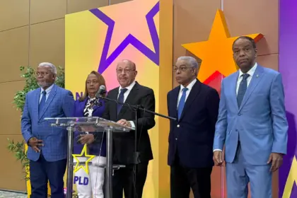 PLD cuestiona inversión pública y desafía comparación de Abinader 20 contra 6