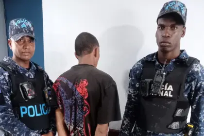Golpe al narcotráfico en Monte Plata: DICRIM incauta drogas y armas