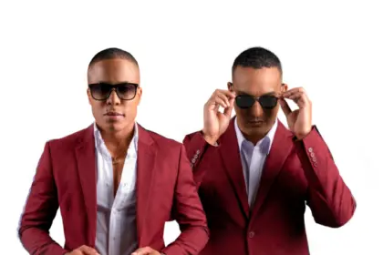 Chiquito Team Band celebra a Rafael Berroa con el estreno de A Todo Color