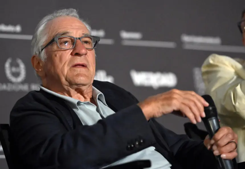 Robert De Niro arremete contra Donald Trump en acto político en Nueva York