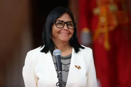 Delcy Rodríguez adelanta la Navidad en Venezuela tras cargos contra Maduro