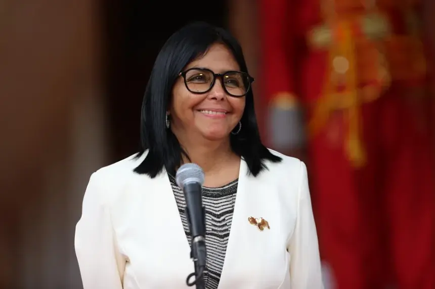 Delcy Rodríguez adelanta la Navidad en Venezuela tras cargos contra Maduro