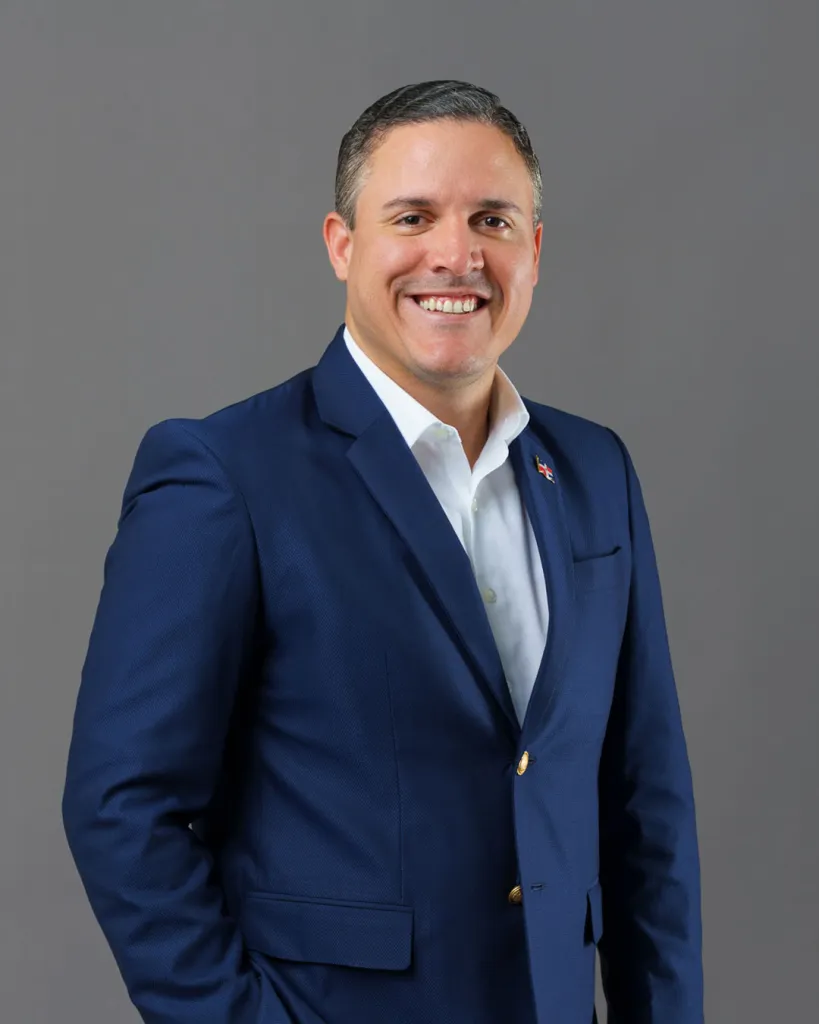 Jean Luis Rodríguez prioriza eficiencia y agilización en el MIVED