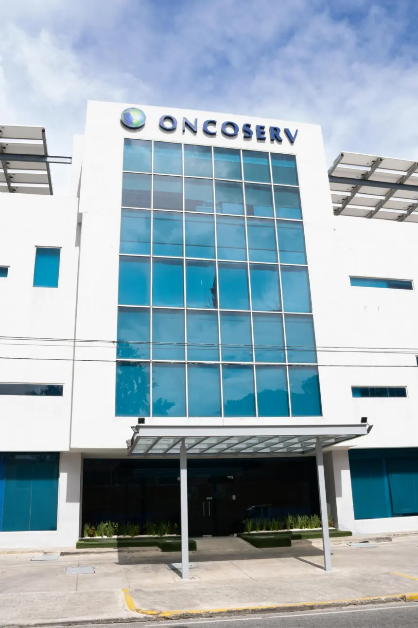 Oncoserv impulsa campaña de prevención contra el cáncer de mama en octubre