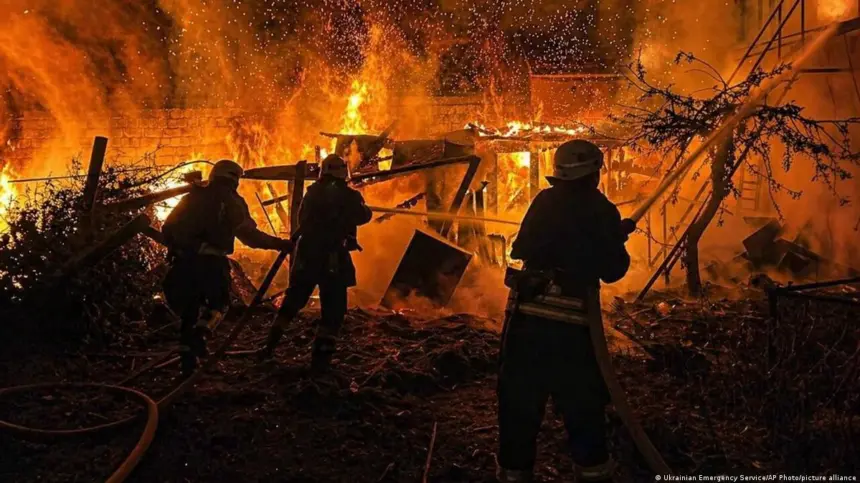 Ucrania golpea refinerías rusas a 1,900 kilómetros con drones de largo alcance