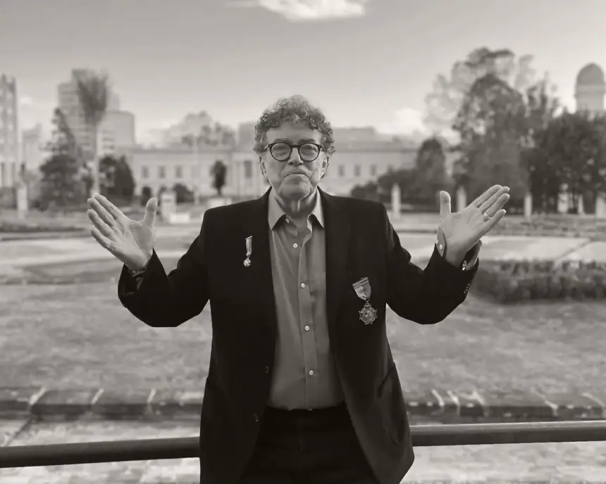 Fallece el cantautor Piero a los 81 años dejando un legado musical eterno