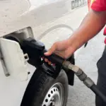 Gobierno mantiene congelados precios de combustibles esenciales en RD