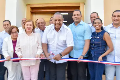 José Andújar inaugura Capilla Divina Misericordia en La Vega por RD$13.2M