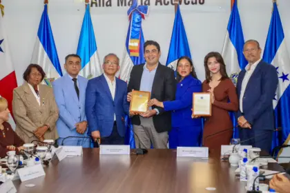 Escritores dominicanos destacan en el VI Concurso Literario Rubén Darío
