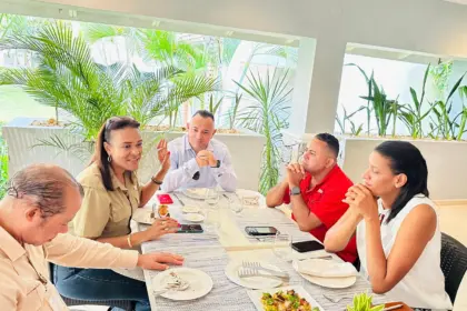 Wyndham Alltra Samaná impulsa alianza estratégica con autoridades locales
