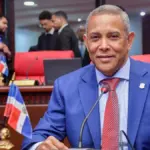 Senado aprueba nombrar pista de atletismo en honor a Nazario Ramos