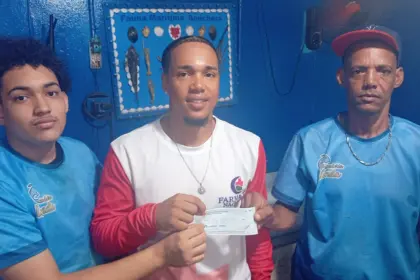 Pescadería Wanda premia a Los Guerreros, campeones de Naranjo Dulce