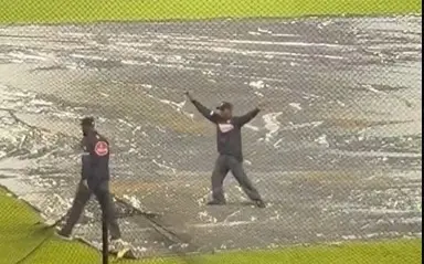 Lluvia suspende juego entre Estrellas y Águilas en LIDOM
