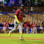 Marcell Ozuna guía remontada de los Gigantes ante los Leones en LIDOM