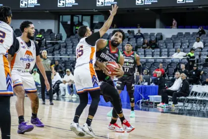 Juan Guerrero guía a Bameso al triunfo en el TBS Distrito 2026