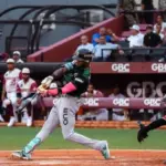 Raimel Tapia y Reid VanScoter son los MVP de la semana en la LIDOM