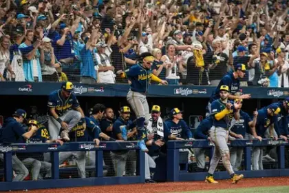 Rays frenan a Cerveceros y postergan su primer título de Serie Mundial