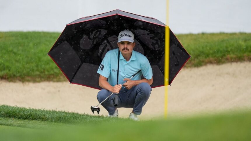 UNSTOPPABLE AT HOME! Carson Young, the "Tiger" from South Carolina, leads the Myrtle Beach Classic with a movie-like EAGLE