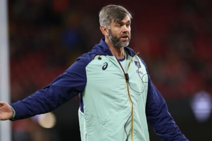 Parling Leaves Wallabies to Lead Leicester Tigers: A Tiger Returns Home!