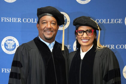 Pedro Martínez and his Wife Carolina Cruz: From the Diamond to the Honorary Doctorate for their Social Impact