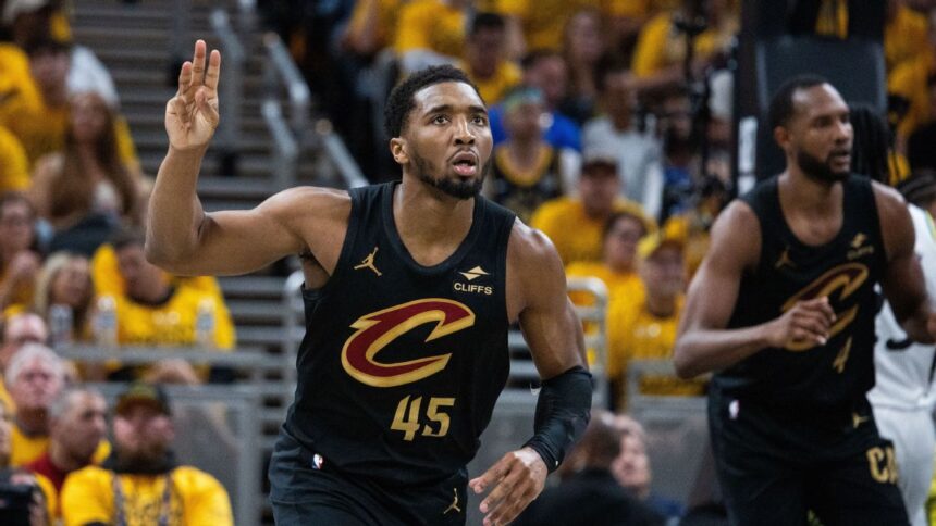Mitchell on the Tightrope: Will the Cavs' Ace Play in Crucial Game 5?