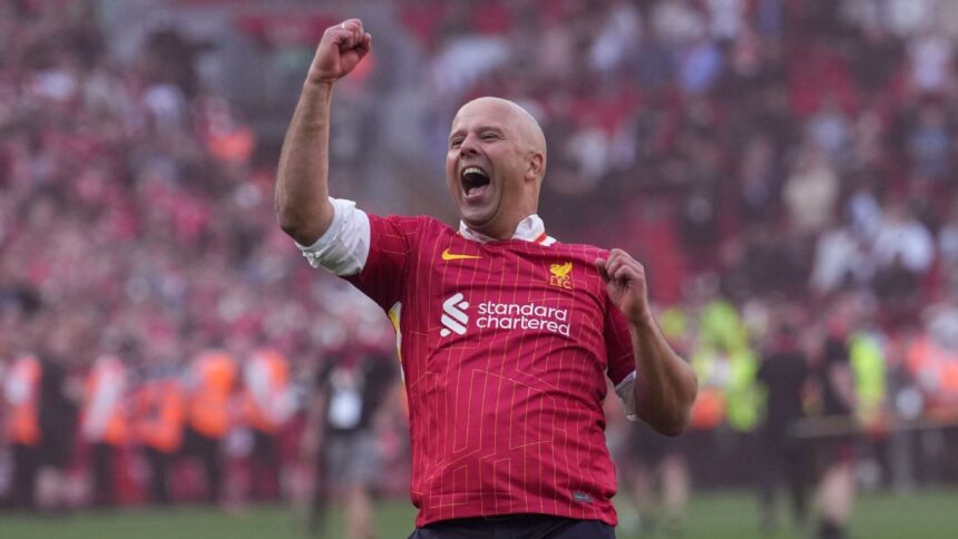 ¿Slot better than Klopp? Liverpool conquers the Premier and the debate about coaches