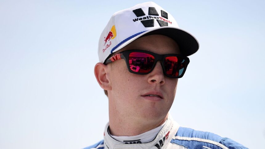 Zilisch misses Texas Xfinity after Talladega crash, Larson at the wheel