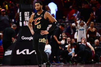 Mitchell, impacted: Cavs fail, disappoint Cleveland in playoffs