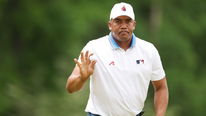 Vegas leads the PGA, despite double bogey; Scheffler lurking
