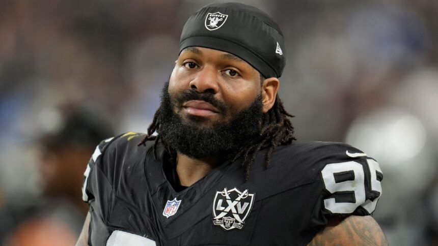 Ravens Sign Veteran NT John Jenkins After Pierce Retirement