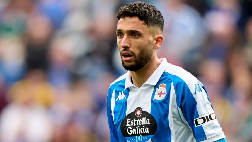 Deportivo La Coruña Football Player Hospitalized After Fall While Attempting a Selfie