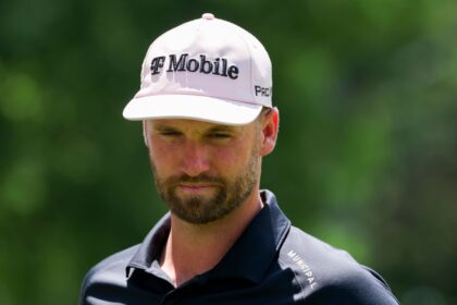 Clark Apologizes for Throwing Driver After Bad Shot at PGA Championship