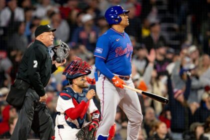 Mendoza to Talk to Soto About Batting Effort After Missed Home Run