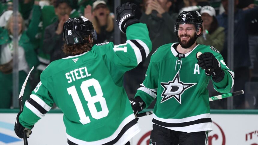 Stars rout Oilers with third-period flurry, 6-3