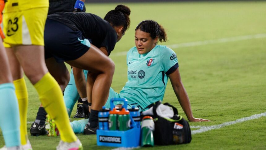 Alana Cook: USWNT and Kansas City Current Defender Suffers Serious Knee Injury