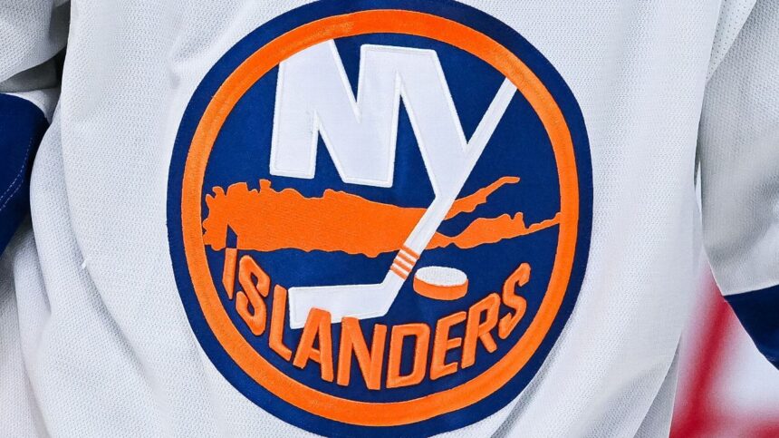 Islanders hire Darche as GM: New direction after Lamoriello's departure