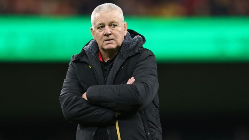 Gatland, Ex-Wales Coach, Signs for Peñarol of Uruguay: Luxury Reinforcement