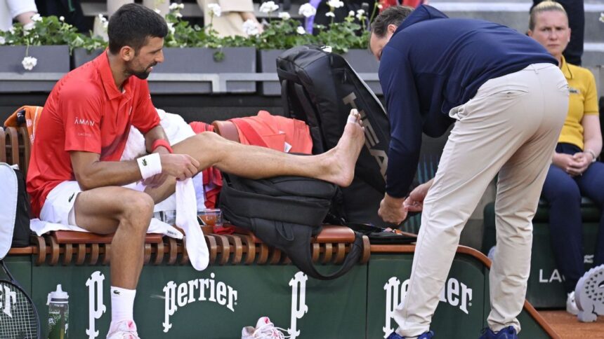 Djokovic Overcomes Blister and Advances at Roland Garros: 20th Record Round