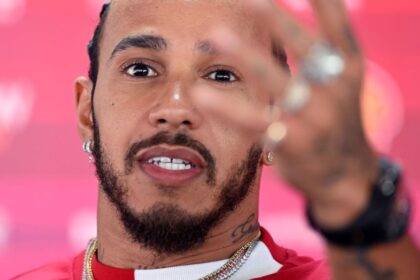 Hamilton denies tension with engineer Adami at Ferrari: "It's just noise"