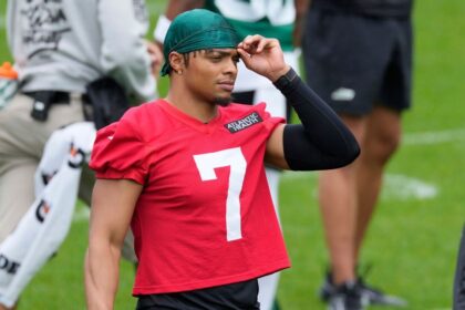 Justin Fields Confident: "I Can Be Great" with the Jets in the NFL