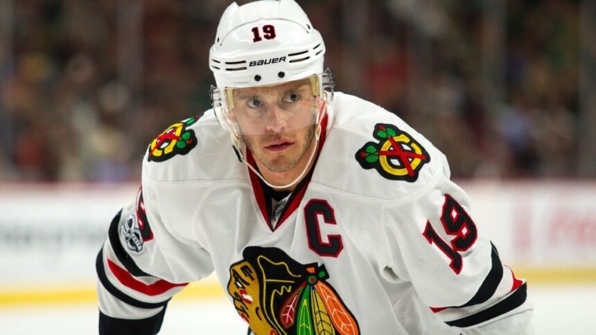 Toews, former Blackhawks star, plans NHL return after two years