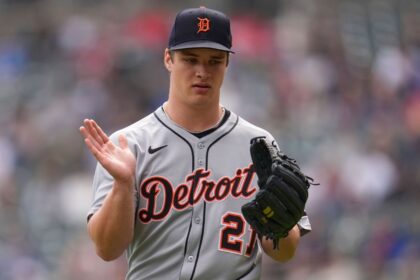 Tigers: Jackson Jobe to the IL due to elbow injury, Smith debuts