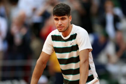 Alcaraz Advances at Roland Garros After Fair Play Gesture; Paul to Quarterfinals