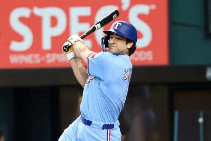 Rangers Crush Cardinals: Smith and DeGrom Lead Victory in Texas