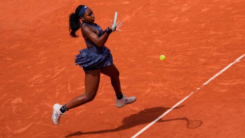 Gauff in the Roland Garros quarterfinals; Boisson surprises Pegula