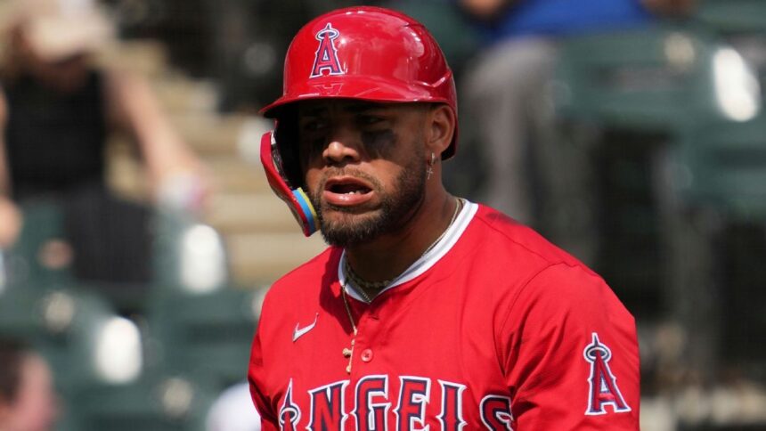 Angels: Moncada and Stephenson to the injured list, MLB reacts