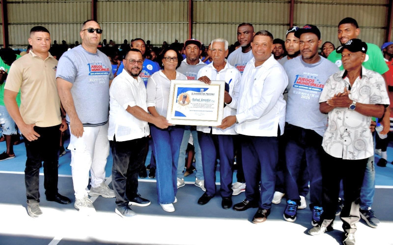 War Kicks Off Municipal Games with 1500 Athletes and Special Dedication