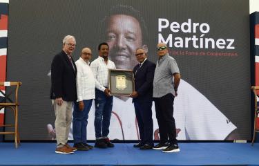 DSL 2025 Kicks Off: Tribute to Pedro Martínez and New Format in the Dominican Republic